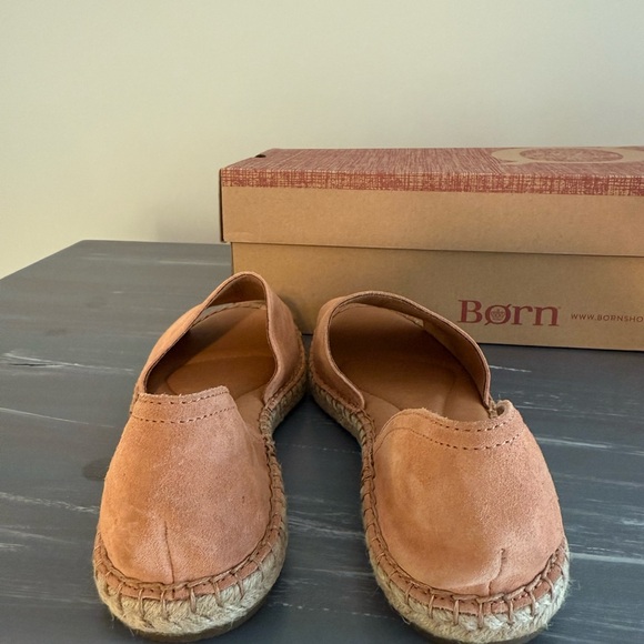 Born Women's Tan Suede Espadrille Shoes - Picture 4 of 7